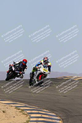 media/Mar-28-2022-Superbike Trackdays (Mon) [[b8603d0f67]]/Open Track Time/Turns 9 and 10/